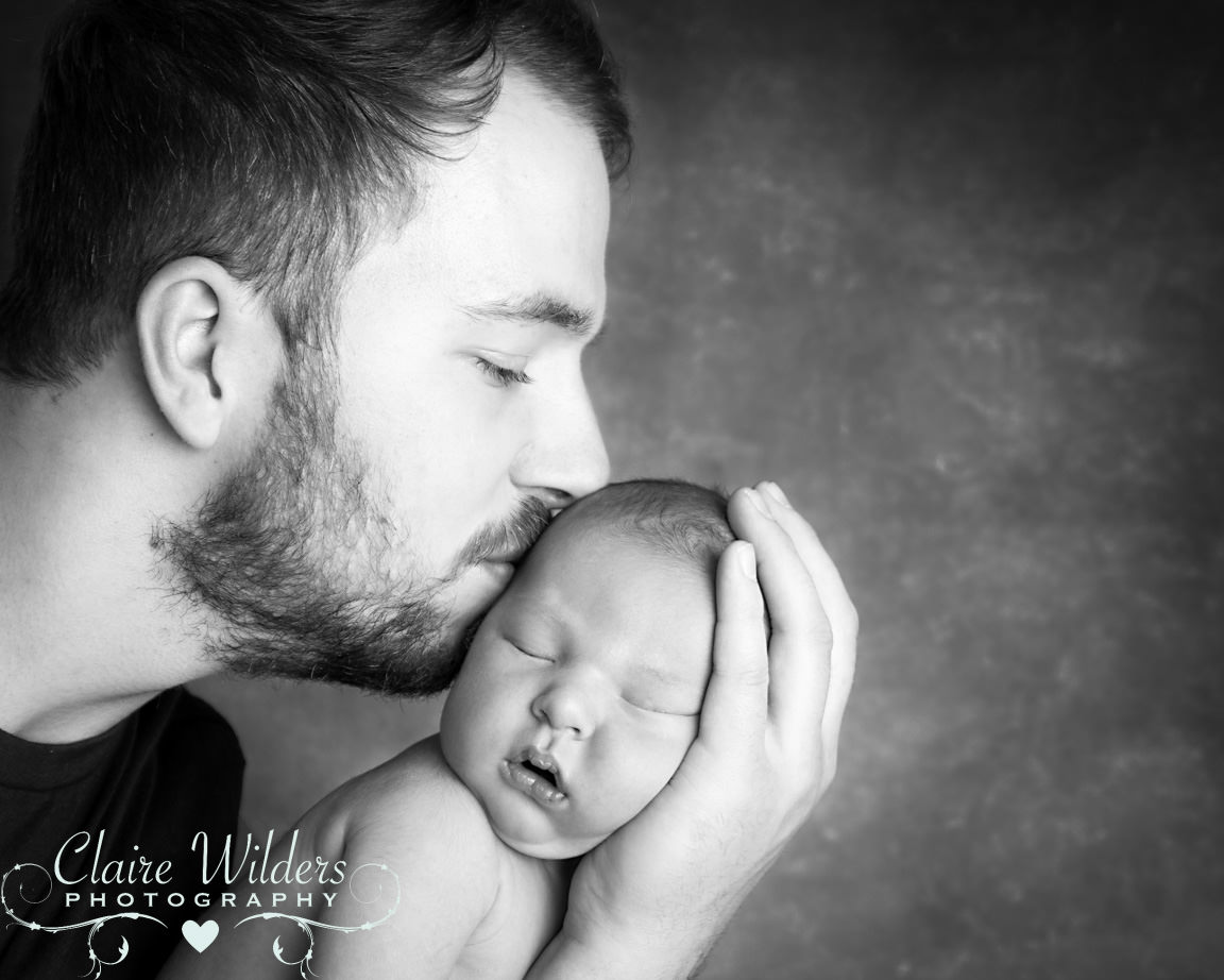 Now taking bookings for Newborn Baby sessions….